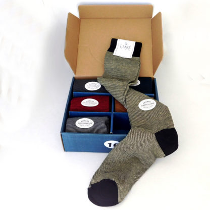 calze-uomo-in-confezione-regalo-ATL016L-scatola-aperta-multicolor